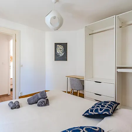 Maison Gilbert - Triplex 3 - Gare A Proximite